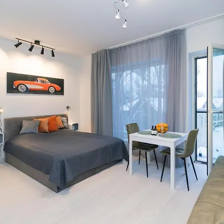 Revalia Lastekodu Bus-station Airport Apartamento *