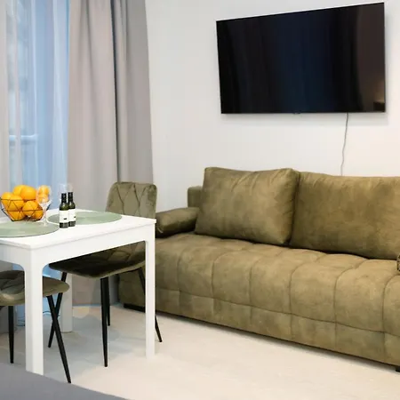 Revalia Lastekodu Bus-station Airport Appartement Tallinn