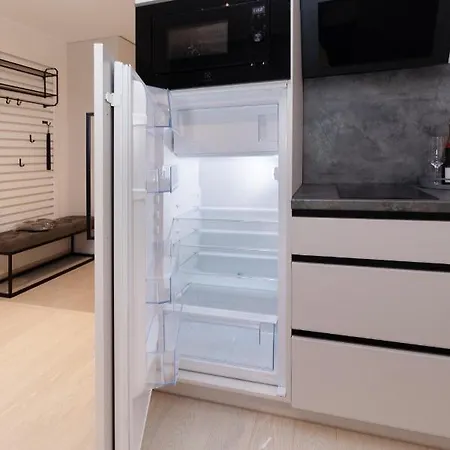 Revalia Lastekodu Bus-station Airport Appartement *