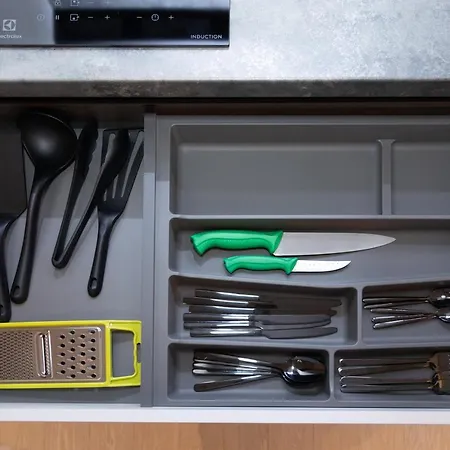 Revalia Lastekodu Bus-station Airport Appartement Tallinn