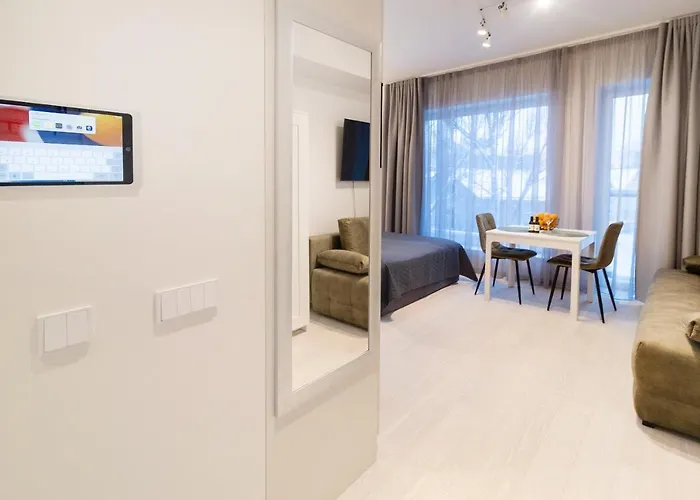 Revalia Lastekodu Bus-station Airport