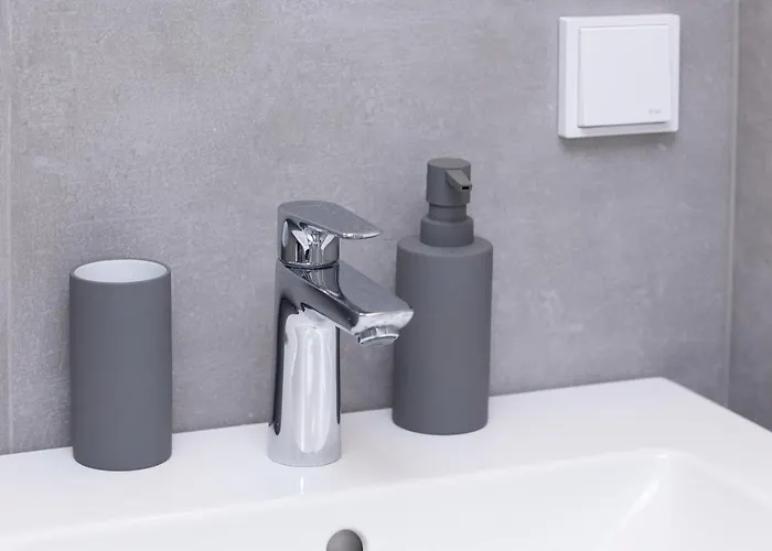 Revalia Lastekodu Bus-station Airport 公寓