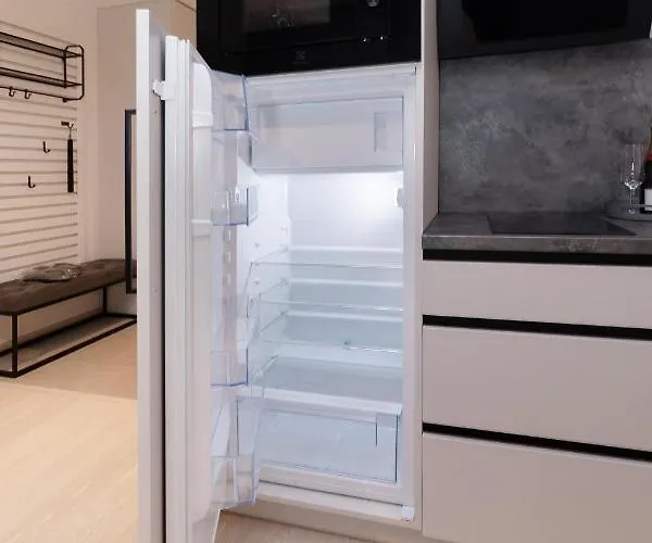 Revalia Lastekodu Bus-station Airport 公寓 *