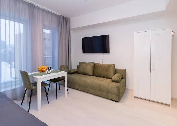 Revalia Lastekodu Bus-station Airport Apartament Tallin